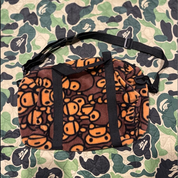 Bape A Bathing Ape Baby Milo Mini Duffle Bag - Picture 2 of 5
